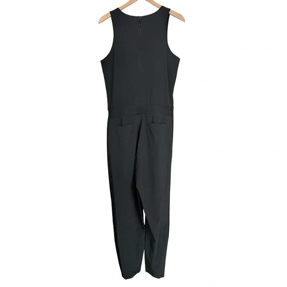 Athleta Black Brooklyn Jumpsuit Sleeveless 
Cropped Athleisure Size 10 Tall EUC - Picture 5 of 10